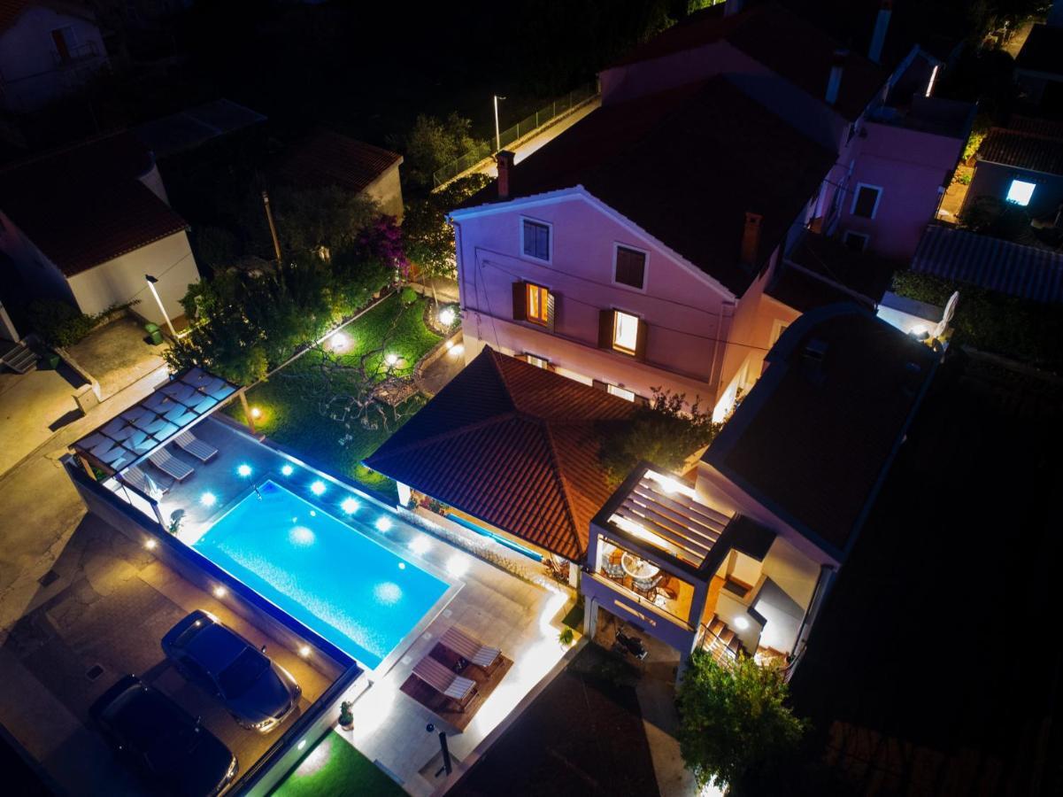 Apartments Guc Преко Экстерьер фото