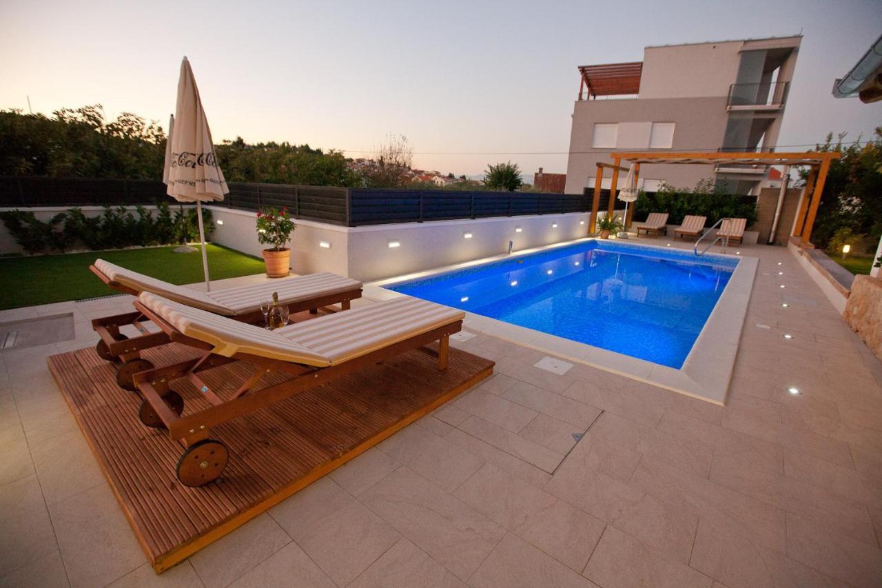 Apartments Guc Преко Экстерьер фото