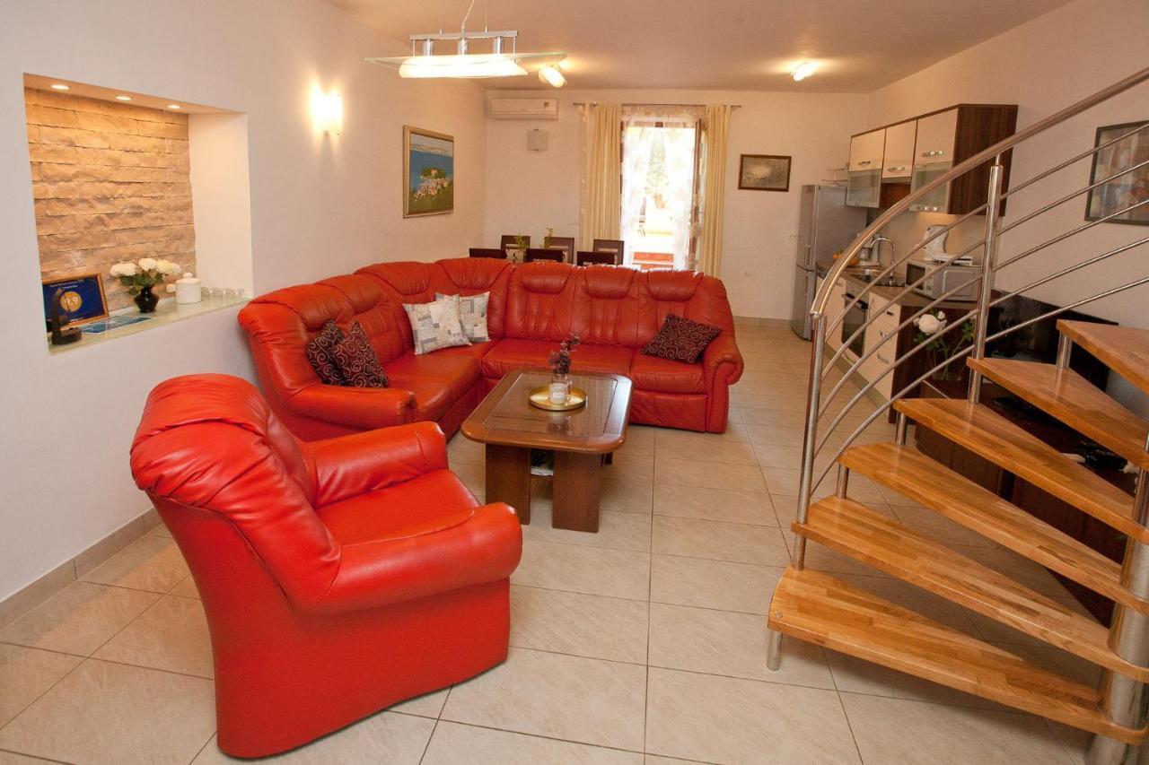 Apartments Guc Преко Экстерьер фото