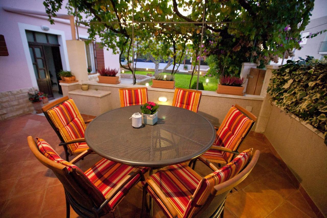 Apartments Guc Преко Экстерьер фото