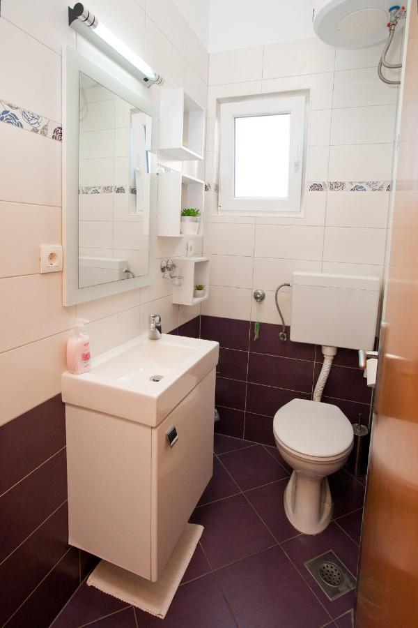Apartments Guc Преко Экстерьер фото